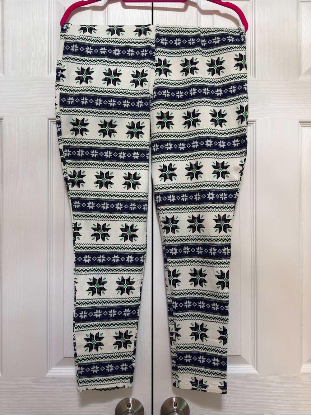TORRID - Full Length Legging, Fair Isle Green, Navy, White Powder Puff Plus Size